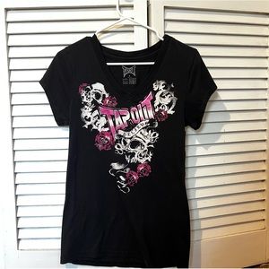 Women’s Tapout Skull Shirt